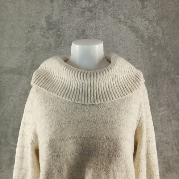 NWOT Style&Co Fall Cozy Cowl Neck Sweater MEDIUM(8-10) Ivory Metallic Stripe - Picture 3 of 13